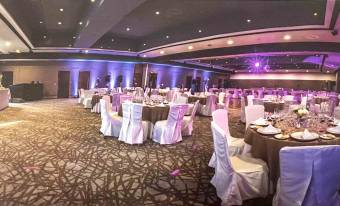 Hotel-Courtyard-Aeropuerto-Santiago-Salón-GRAND BALLROOM-celebración