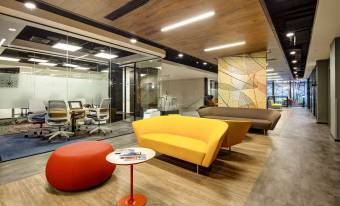 Hotel-Nodo-Recepción-Neuralis