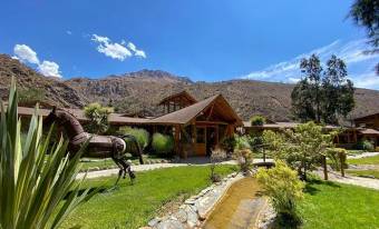 Santuario-Del-Río-Salón-3